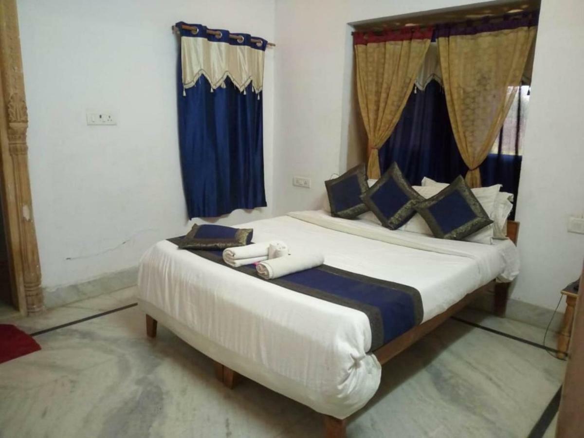 Hotel Kavi Palace 斋沙默尔 外观 照片