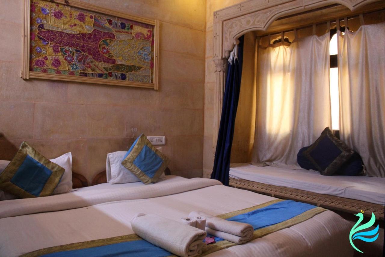 Hotel Kavi Palace 斋沙默尔 外观 照片